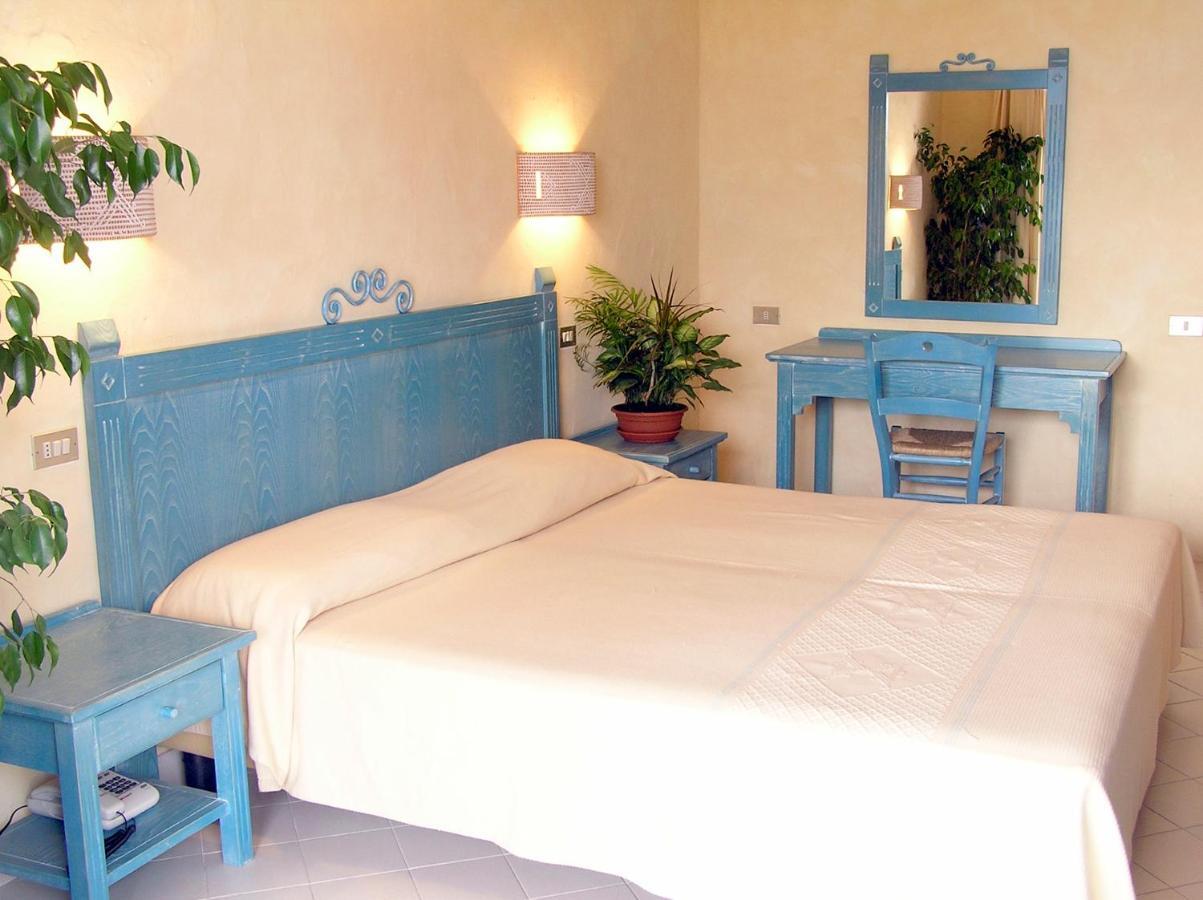 Th Costa Rei - Free Beach Resort Dış mekan fotoğraf